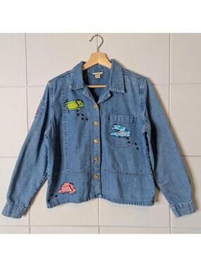 Vintage 2004 denim shirt jacket w/ embroidered dog novelty print